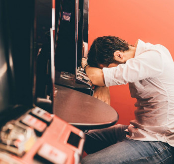 Игромания в Черногории